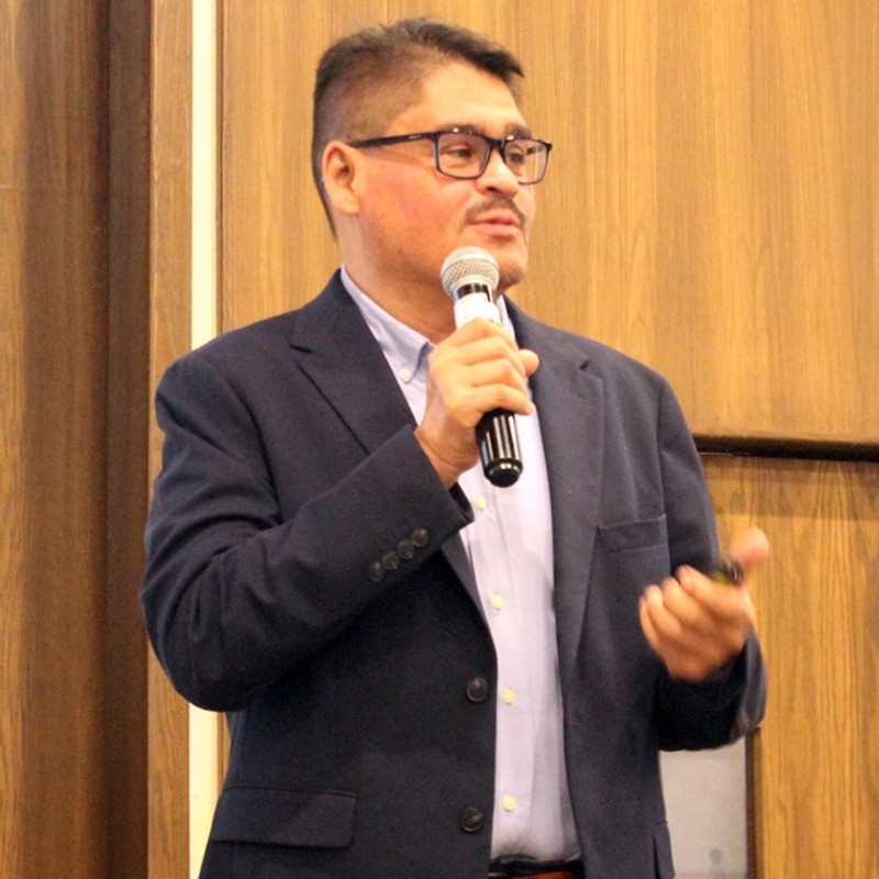 Alejandro Montes de Oca profesor de Inteligencia Artificial en Fundaminio